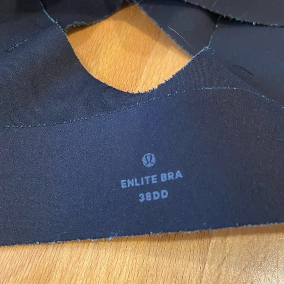 Enlite Front-Zip Sports Bra 38DD Black LULULEMON - Picture 3 of 9